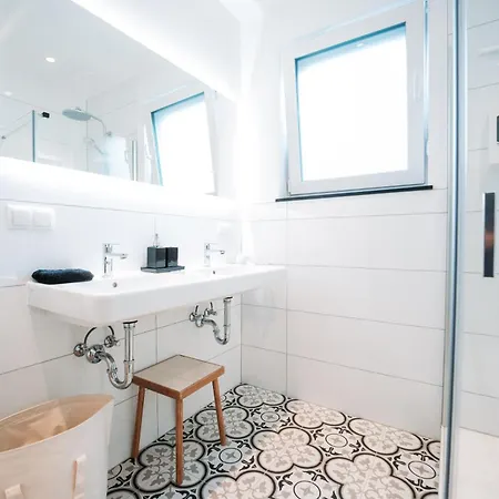 Elegant Near Old Town & Mosel River