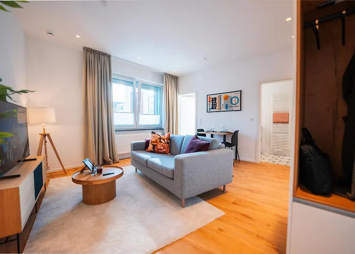 Elegant Near Old Town & Mosel River Apartment *